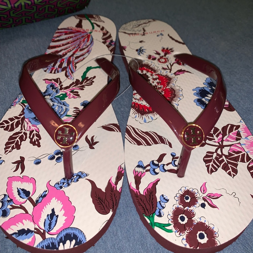 Tory Burch Thin Flip Flops